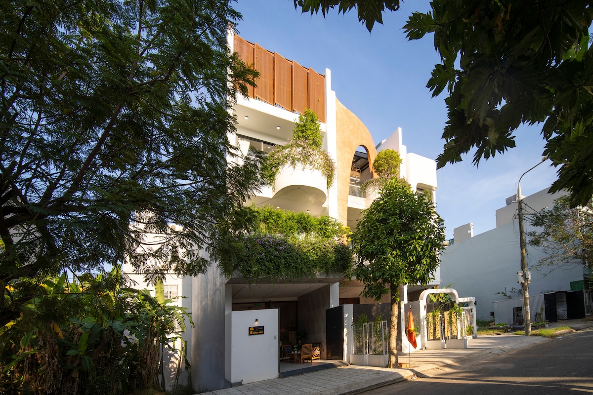 The Living Tree Villa — 15 Nước Mặn 5 · Khuê Mỹ, Đà Nẵng